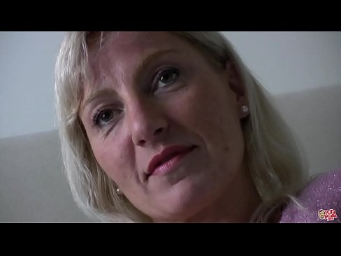 ❤️ De moeder die we allemaal neukten... Dame, gedraag je! Super sex at us ❌